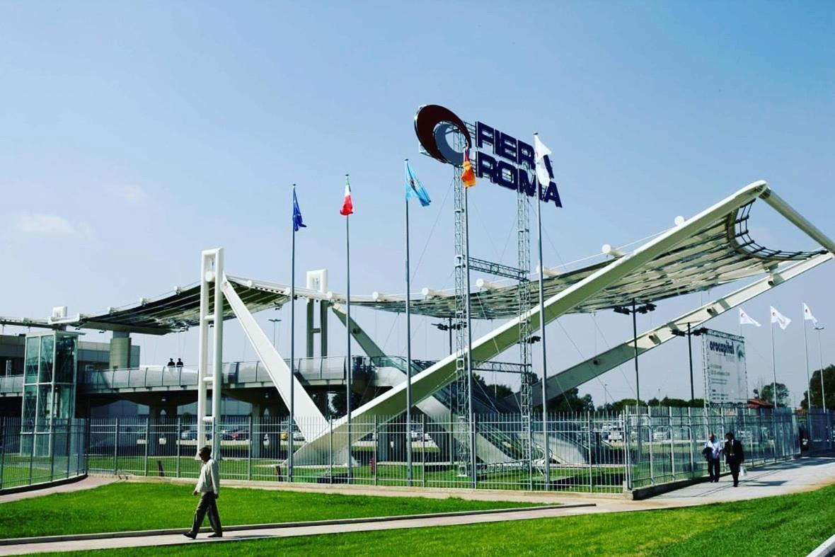 The Garden Suite Airport Понте Галерия Екстериор снимка